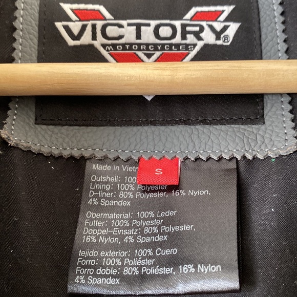 Women’s Small Leather Victory Motorcycles Jacket - Picture 2 of 9